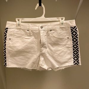 White Shorts with Black Detail on Side size 12/31R